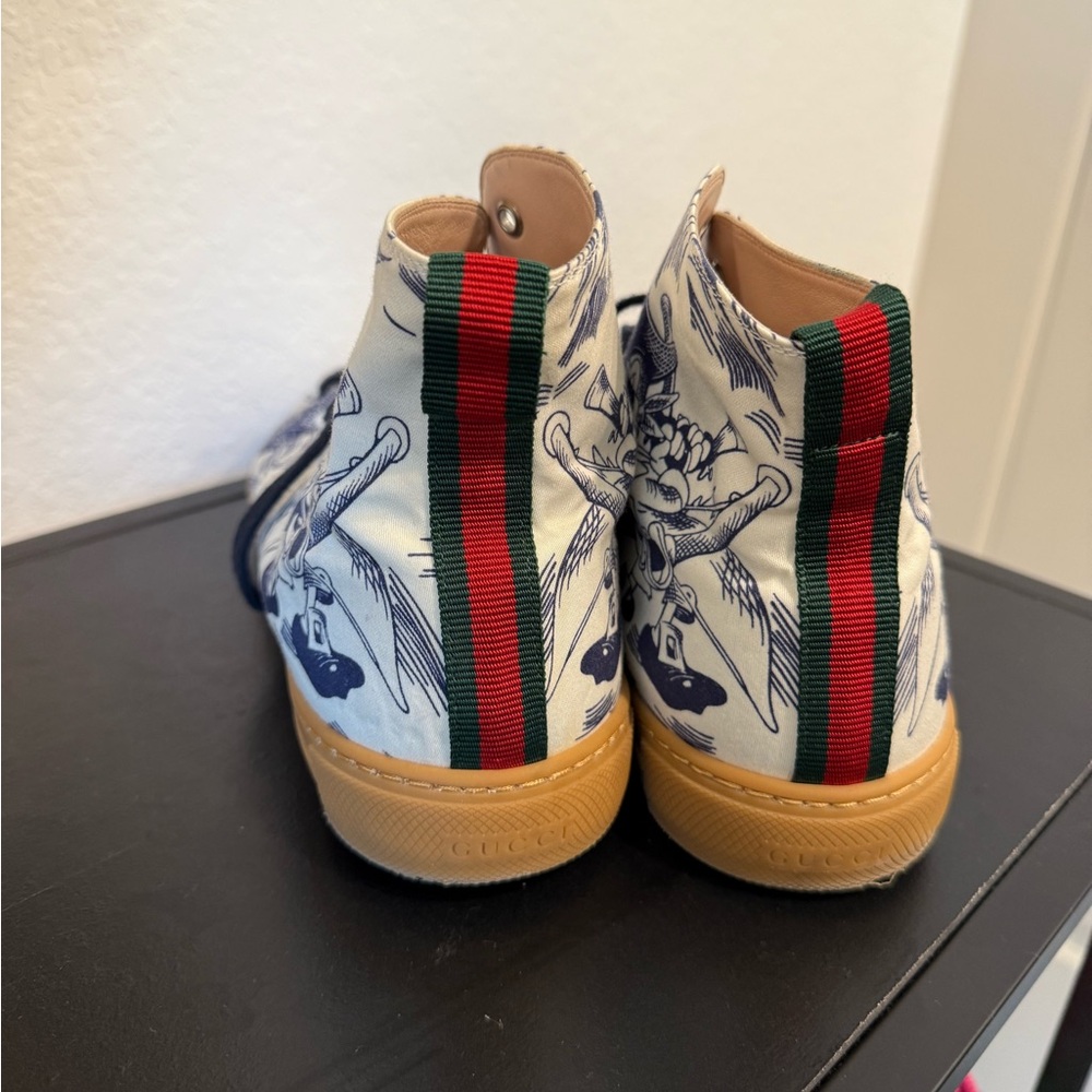 Men's White and Black High-Top Sneakers.Authentic Gucci - Picture 4 of 14